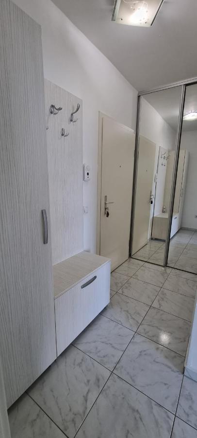 Stay Inn Брашов Экстерьер фото
